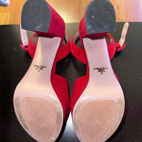 Prada heels - Picture 8 of 10